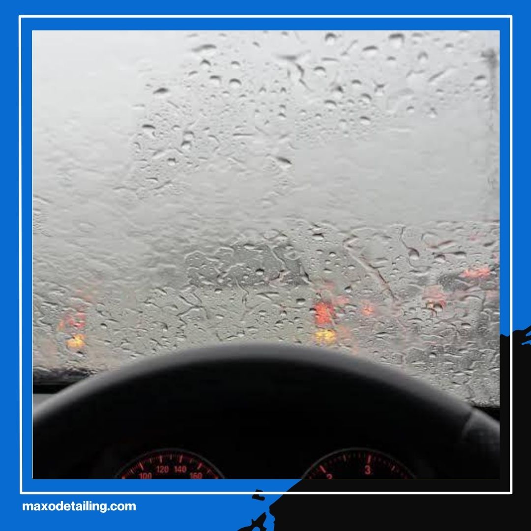 Bukan Karena AC Rusak, Ternyata Ini Penyebab Utama Kaca Mobil Berembun yang Sering Diabaikan